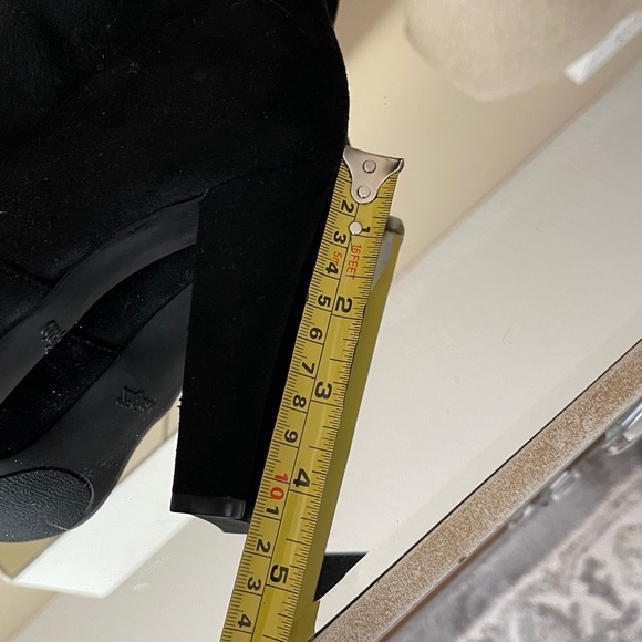 Zigi Soho Elegant Black Over-the-Knee Boots - Picture 7 of 10